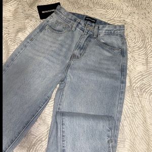 Pretty little thing jeans size 2 MUST GO !...